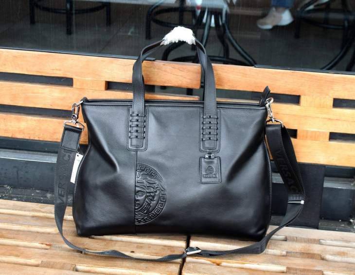 Picture of Versace Mens Bags _SKUfw170486307fw